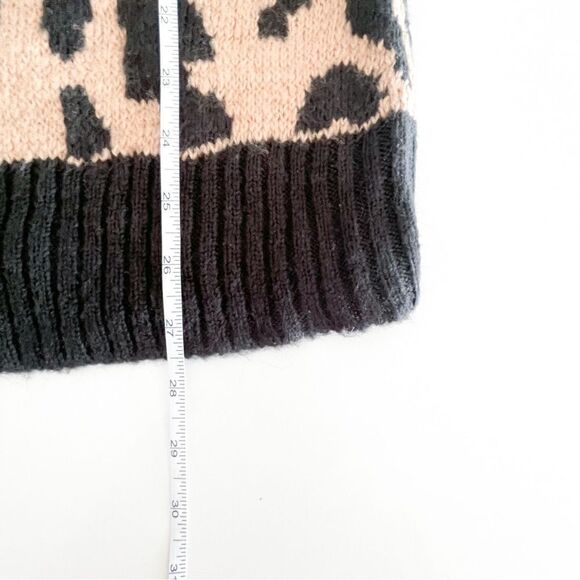 Bluenotes // leopard sweater // GUC // Size Small - Picture 8 of 8